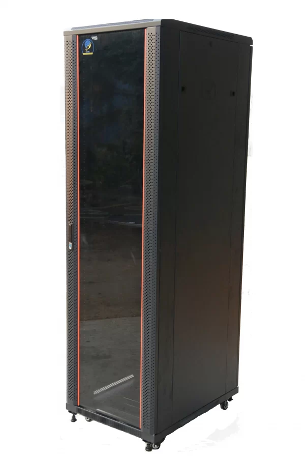 DDS / DNC-42U680FS / Rack 42U Floor Standing 60*80 ( PDU6 + 4*Fan + Shelf )