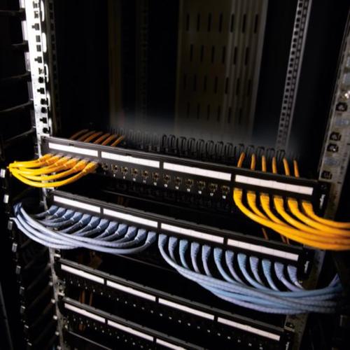 Legrand / 632850 / 24 Port Unloaded Patch Panel for Cat5e Cat6 Cat6A & metal cable holder - Image 4